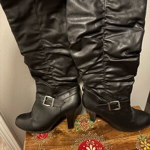 Kohl's Black Heeled Boots with Buckle